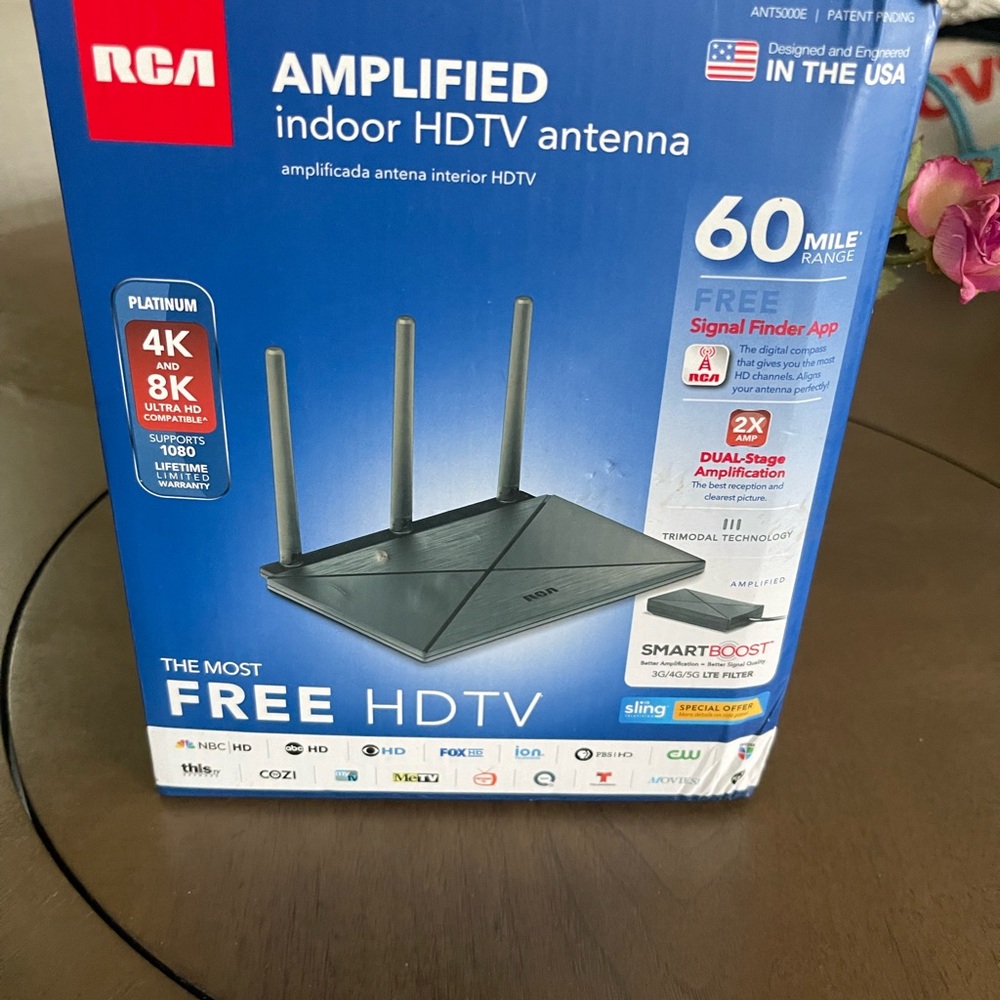 RCA1080 Amplified Indoor Flat HDTV Antenna